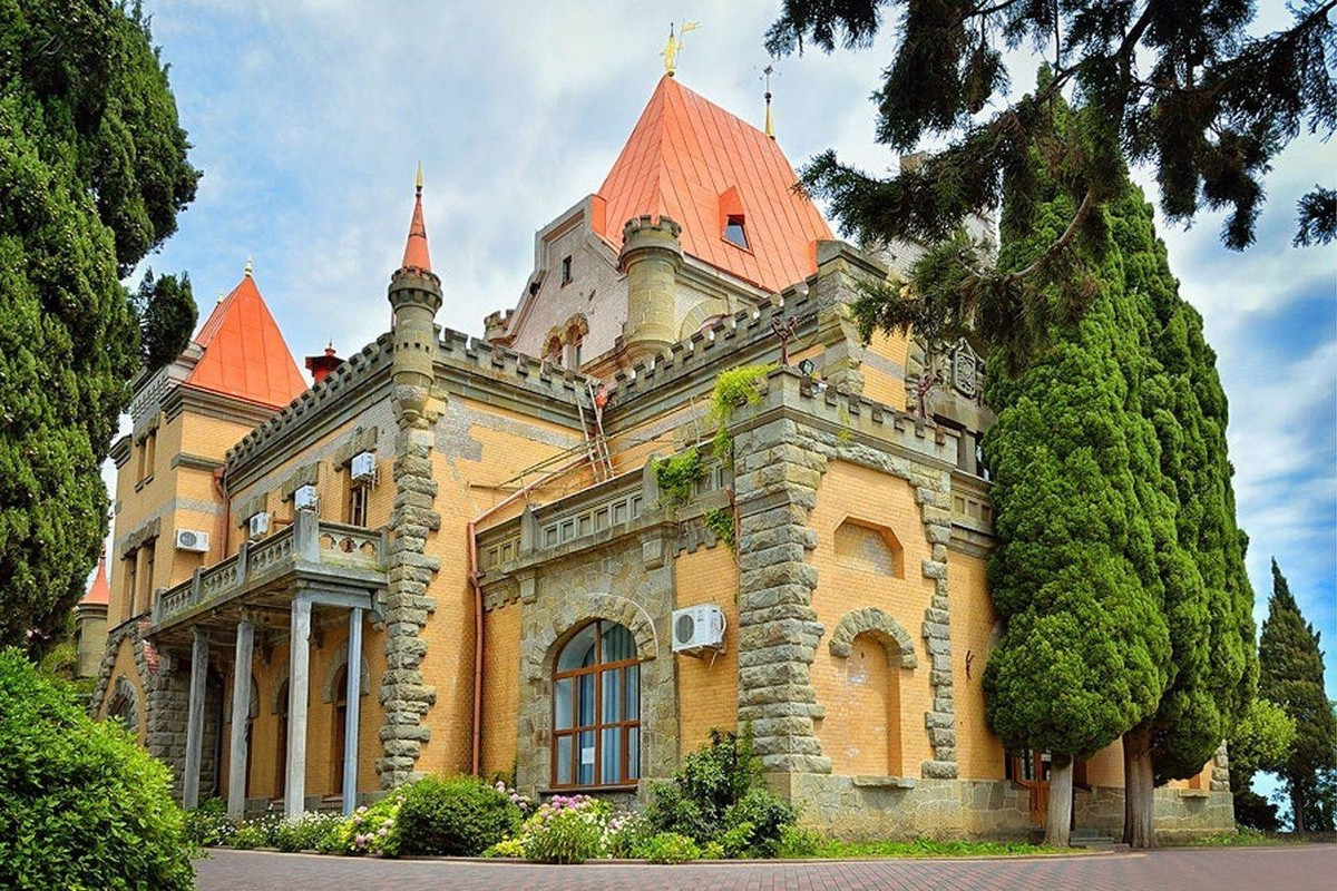 Дворец княгини Гагариной в Партените, Крым